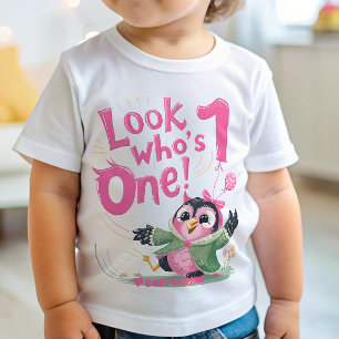 Camiseta De Bebé Mira Quién Cumple 1