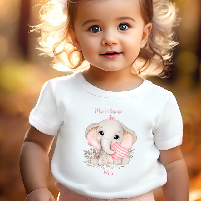 Camiseta De Bebé Miss Valentine Niña Personalizada (Miss Valentine Personalized Little girl Toddler T-shirt)