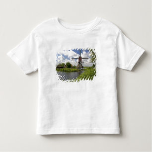 Camiseta De Bebé Molino de viento a lo largo de un canal al este de
