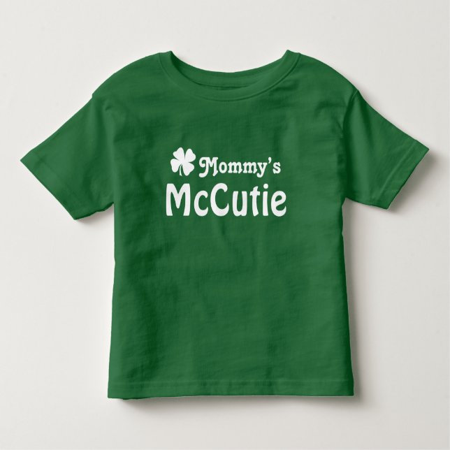 Camiseta De Bebé Mommy's McCutie Green St. Patrick's Day (Anverso)