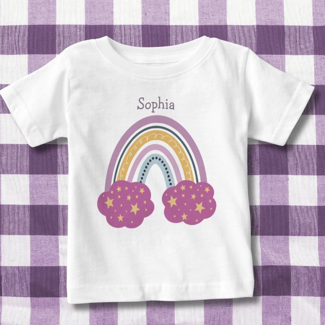 Camiseta De Bebé Monograma Arcoiris con nubes y estrellas (Subido por el creador)