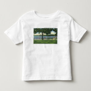 Camiseta De Bebé Muchedumbres en la playa y el parque en Chautauqua