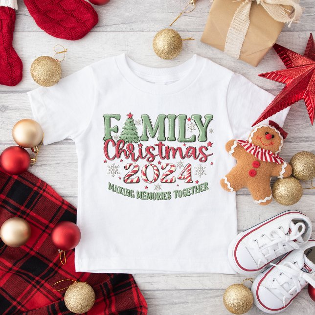 Camiseta De Bebé Navidades familiares 2024 (Subido por el creador)