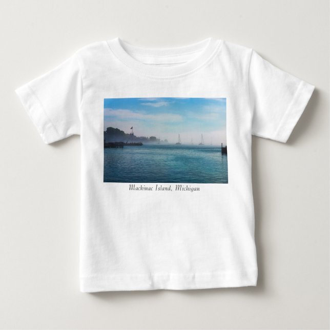 Camiseta De Bebé Niebla En Mackinac Harbour Baby T-Shirt (Anverso)