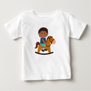 Camiseta De Bebé Niñito en un caballo balanceador