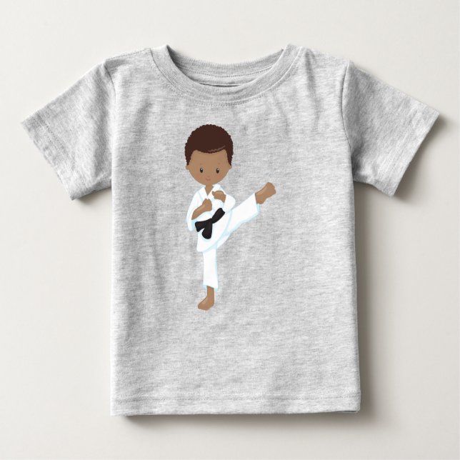 Camiseta De Bebé Niño afroamericano, niño karate, cinturón negro, k (Anverso)
