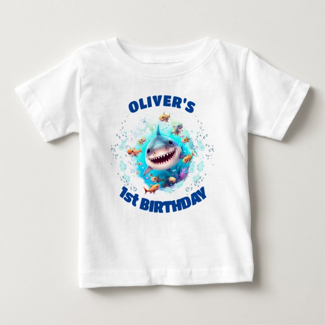 Camiseta De Bebé Niño personalizado del cumpleaños del tiburón (Anverso)