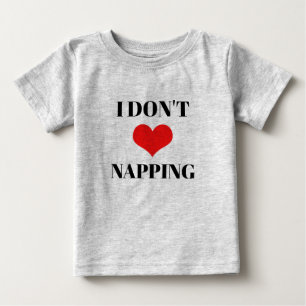 Camiseta De Bebé No amo dormir Corazón Rojo Día de San Valentín Gri