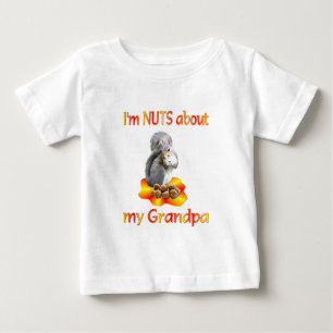 Camiseta De Bebé Nueces sobre abuelo