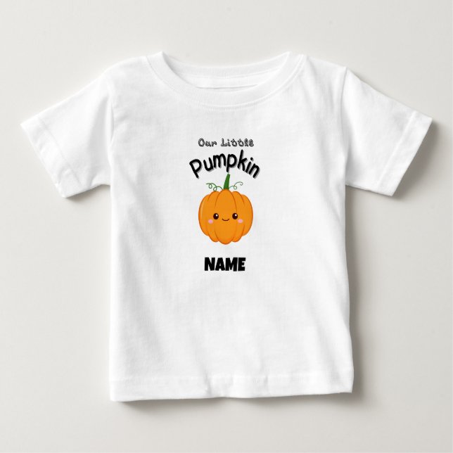 Camiseta De Bebé Nuestro pequeño regalo de halloween personalizado (Anverso)
