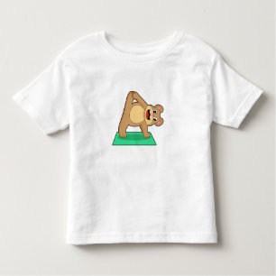 Camiseta De Bebé Oso en el gimnasio del yoga