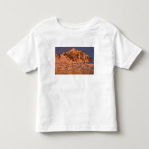 Camiseta De Bebé paisaje montañoso glacial congelado a lo largo de