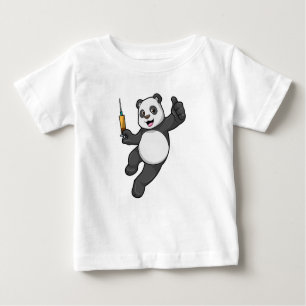 Camiseta De Bebé Panda en la vacunación con jeringas