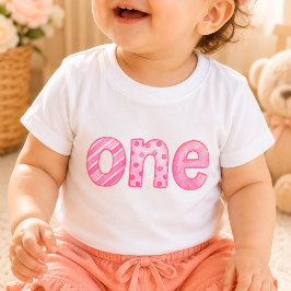 Camiseta de bebé para cumpleaños con un patrón ros