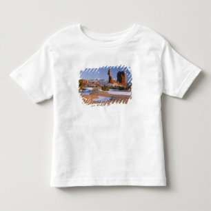 Camiseta De Bebé PARQUE NACIONAL ARCHES, UTAH. EE. UU. Roca equilib