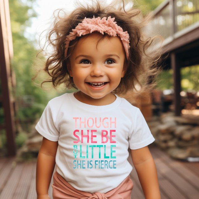 Camiseta De Bebé Pastel De Agua Aunque Sea Pequeña (Subido por el creador)