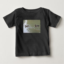 Camiseta De Bebé Patos nadando