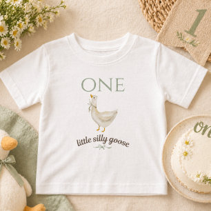 Camiseta De Bebé Pequeña Gansa Tonta UNO Cumpleaños Verde Salvia