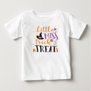 Camiseta De Bebé pequeña señorita truco o trato halloween lindo