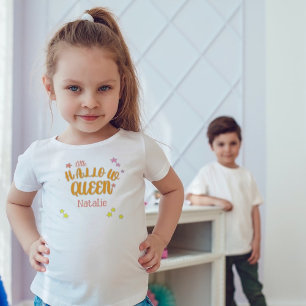Camiseta De Bebé Pequeño nombre personalizado de Halloween Queen Ha