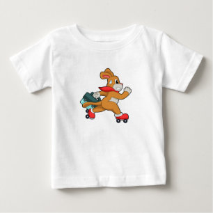 Camiseta De Bebé Perro con patines de rodillos