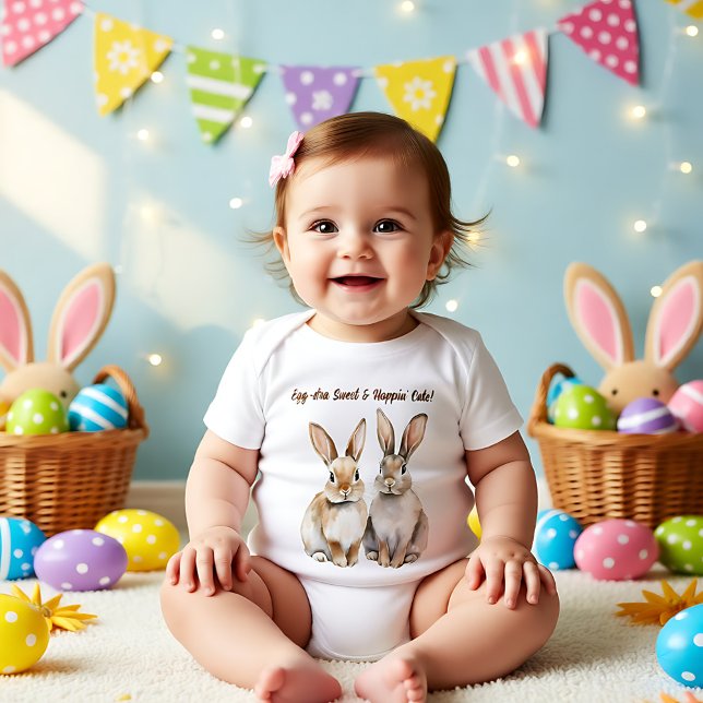 Camiseta De Bebé Personalizable 🐇 hoppin en el vaso de primavera (Customizable 🐇Hoppin' into Spring Tee)