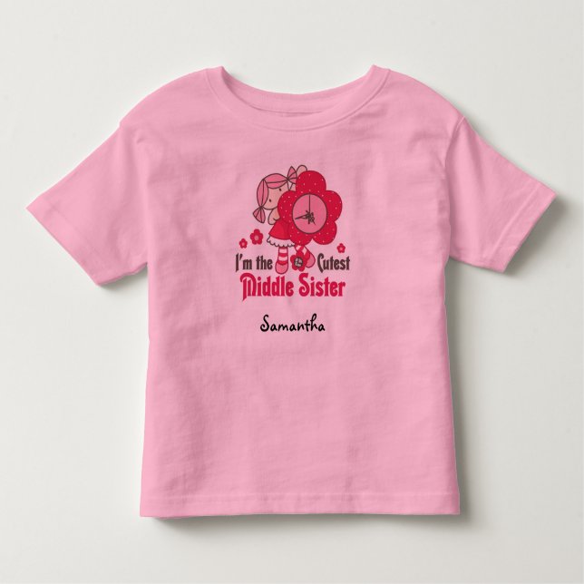 Camiseta De Bebé Personalizable Rag Doll Cutest Middle Sister (Anverso)