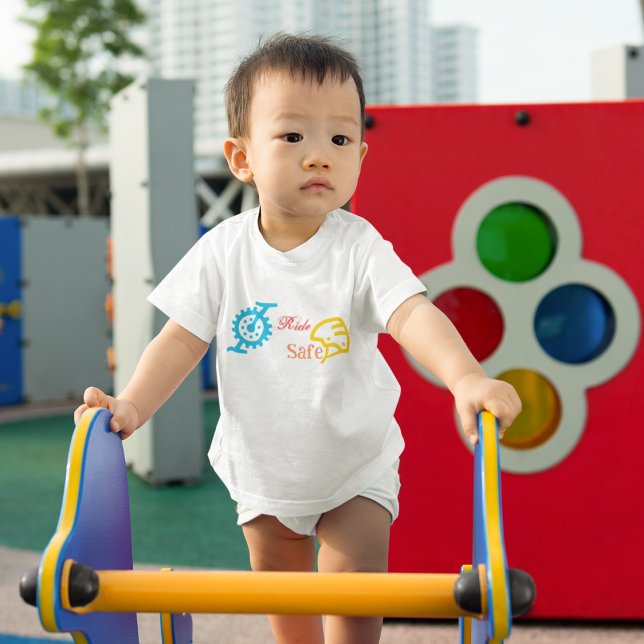 Camiseta De Bebé Personalizado del pedal del casco de bicicleta (baby safety and comfort cycling. )