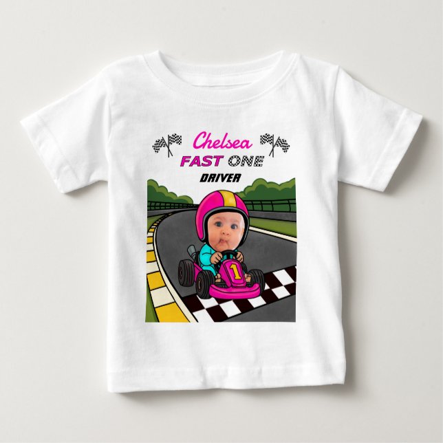 Camiseta De Bebé Personalizado Fast One Pink Race Car Driver Cumple (Anverso)