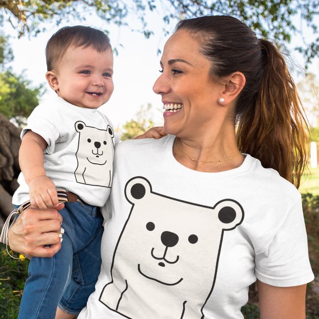 Camiseta De Bebé Personalizado Teddy Bear (Smiling mom and baby in teddy bear tshirt)
