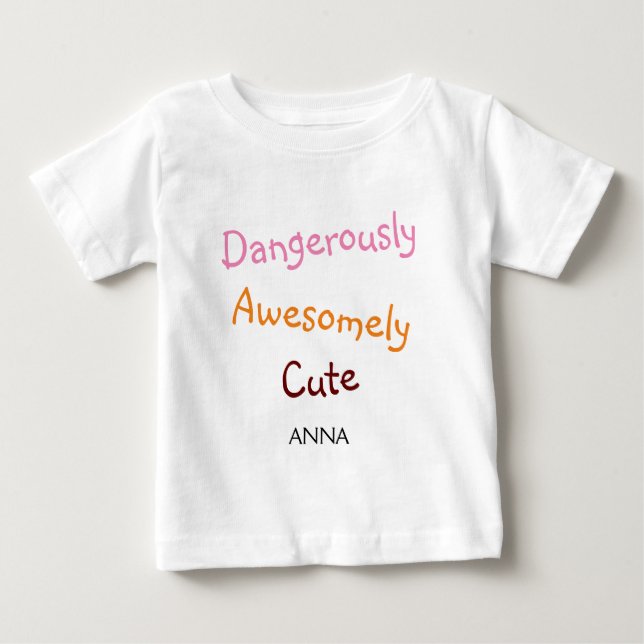 Camiseta De Bebé Personalizado y peligrosamente astuto (Anverso)