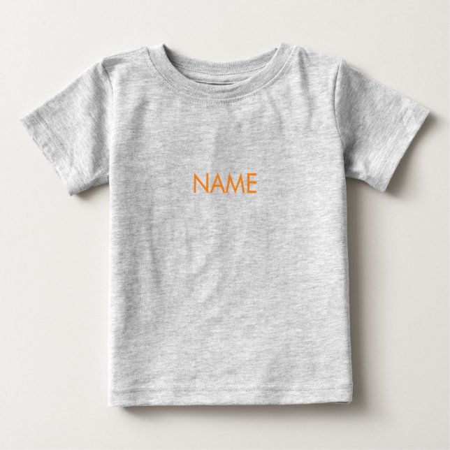 Camiseta De Bebé Personalizar con nombre, letra naranja minimalista (Anverso)