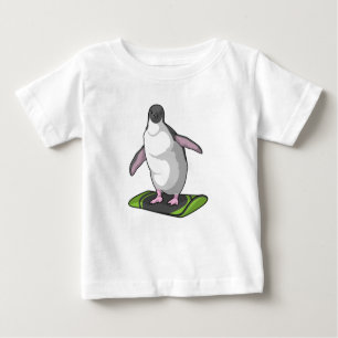Camiseta De Bebé Pingüino como snowboard