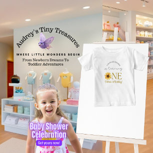 Camiseta De Bebé Primer cumpleaños de nuestro pequeño girasol