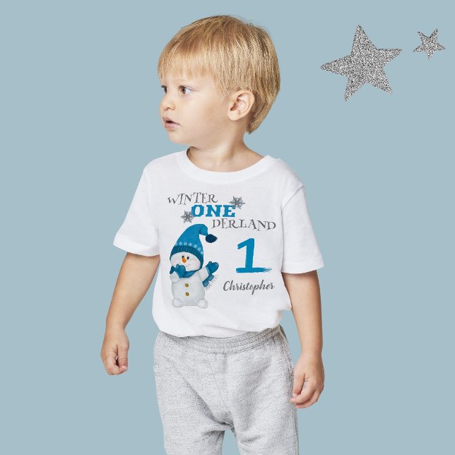 Camiseta De Bebé Primer cumpleaños invierno en tierra de muñeco de  (Subido por el creador)