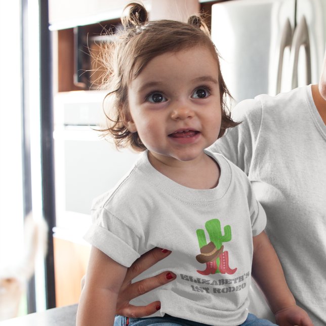 Camiseta De Bebé Primera chica rodeo cumpleaños 1 (Subido por el creador)