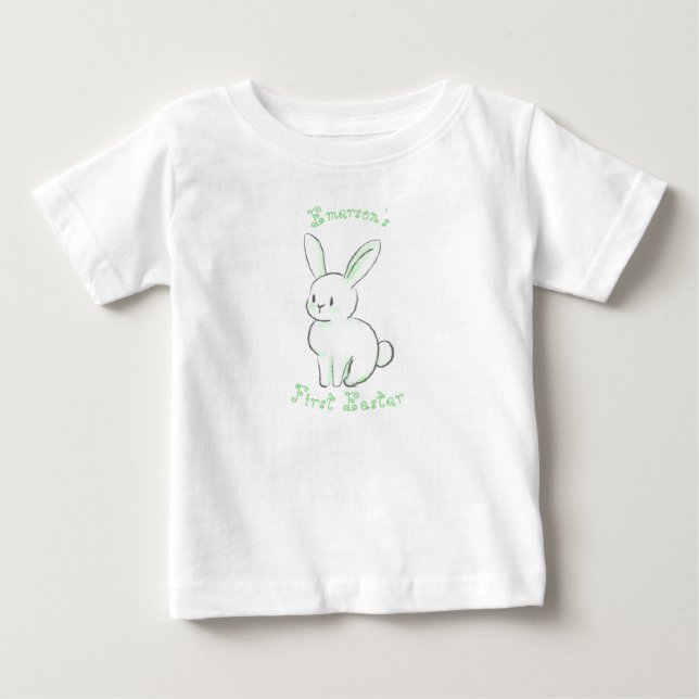 Camiseta De Bebé Primera Pascua del bebé con conejito sentado verde (Anverso)