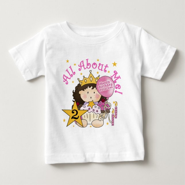 Camiseta De Bebé Princesa todo sobre mí segundo cumpleaños (Anverso)
