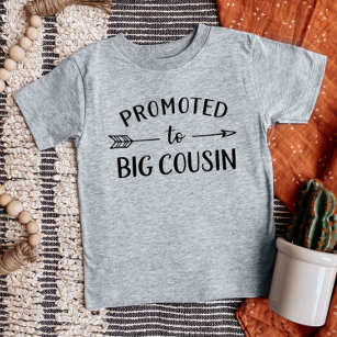 Camiseta De Bebé Promocionado a la familia de los primos mayores