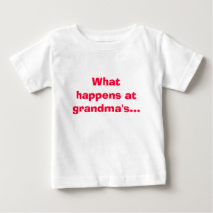 Camiseta De Bebé ¡Qué sucede en las estancias de la abuela… en 