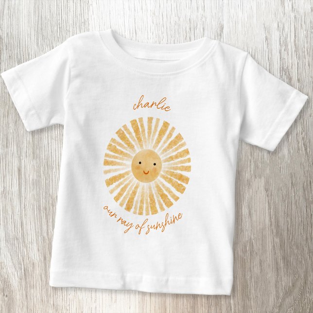 Camiseta De Bebé Rayo de sol acuarela personalizada (Our ray of sunshine personalized name baby t-shirt)
