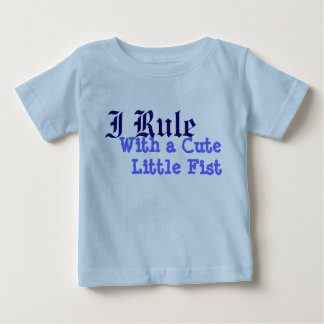 Camiseta De Bebé Regla con un puño pequeño