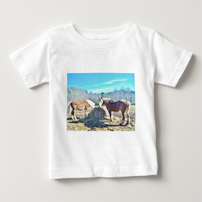 Camiseta De Bebé Rescatados Caballos Borradores comiendo heno (Anverso)