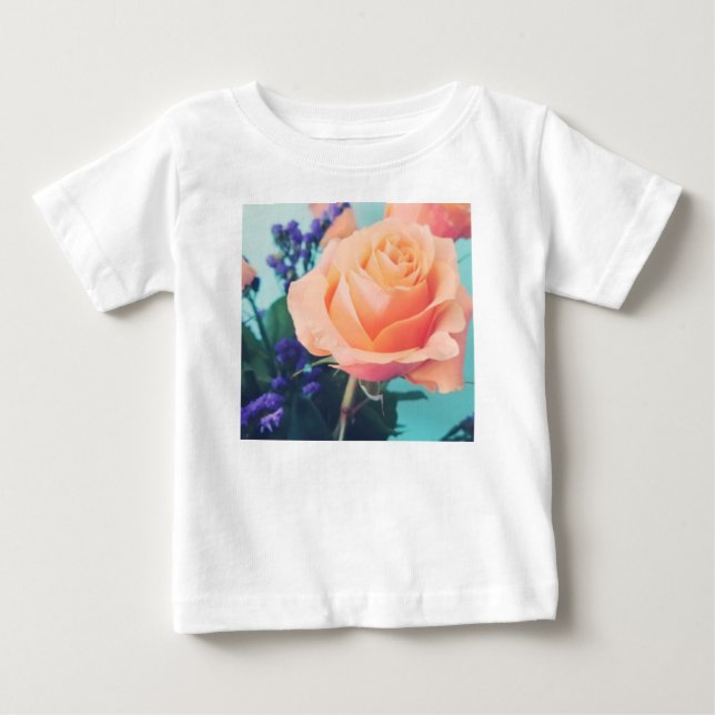 Camiseta De Bebé rosa amarilla rosa con fondo de menta (Anverso)