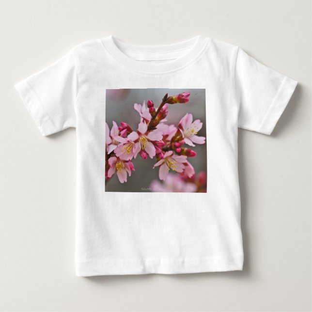Camiseta De Bebé Rosa Contra Los Flores De Cerezo Japoneses Con Cie (Anverso)