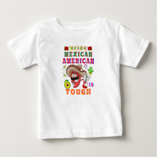 Camiseta De Bebé Ser mexicano-estadounidense es difícil