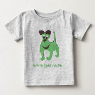Camiseta De Bebé Siéntanse mi lado irlandés lúdico -