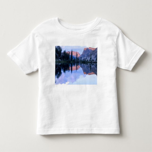 Camiseta De Bebé Silvestre Sawtooth, Idaho. EE.UU. Cumulus (Anverso)