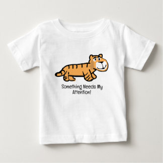 Camiseta De Bebé Something needs my attention
