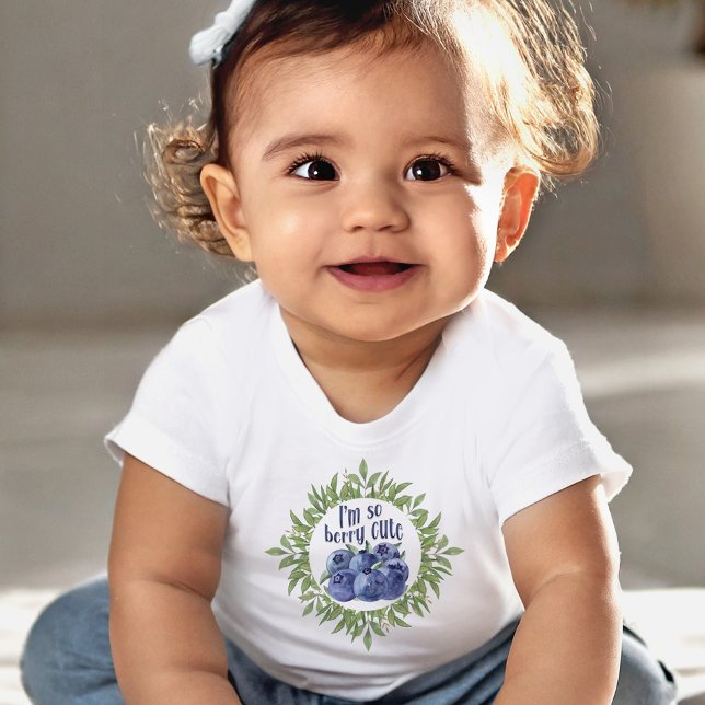 Camiseta De Bebé Soy tan berry lindo con arándanos, bebé camiseta. (I'm so berry cute blueberries baby T-Shirt)